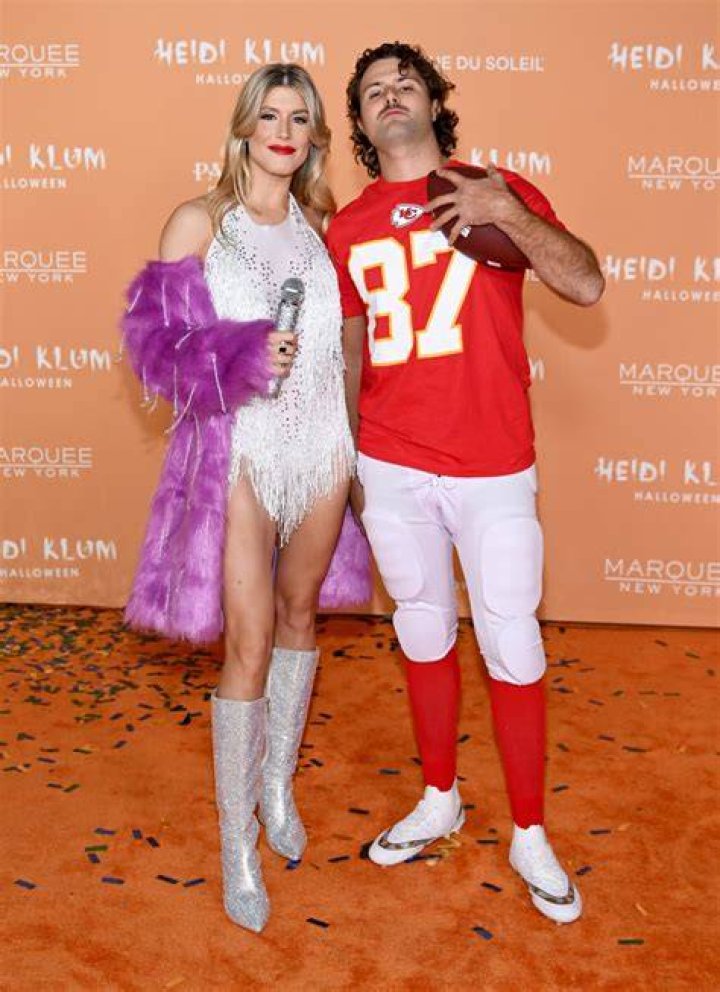 5 LastMinute Celebrity Couple Halloween Costumes Watch