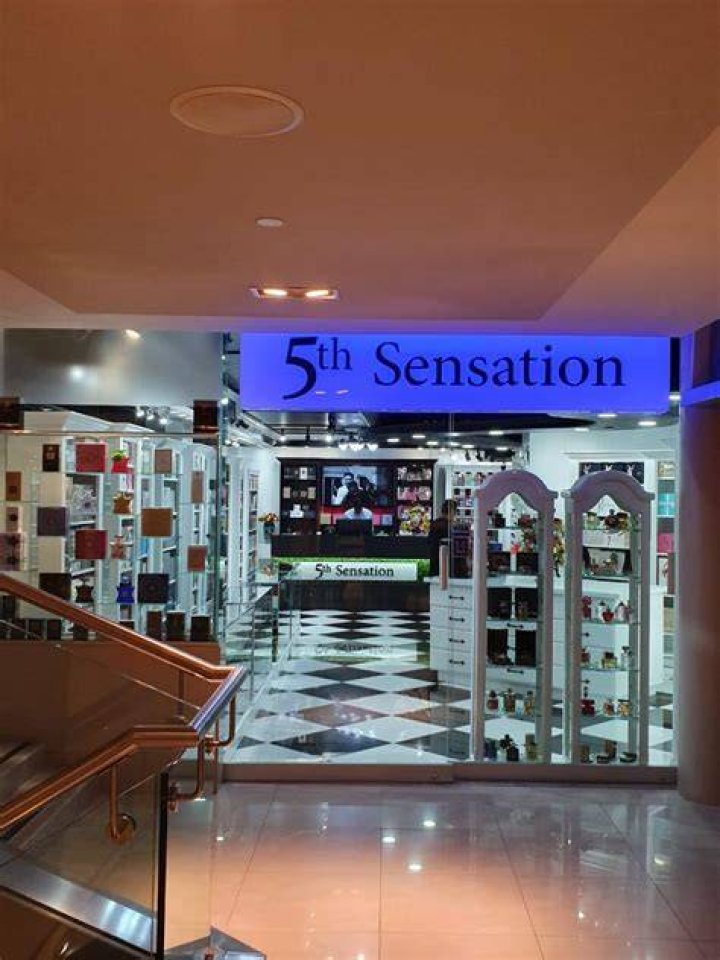 5th sensation square C3 Centre