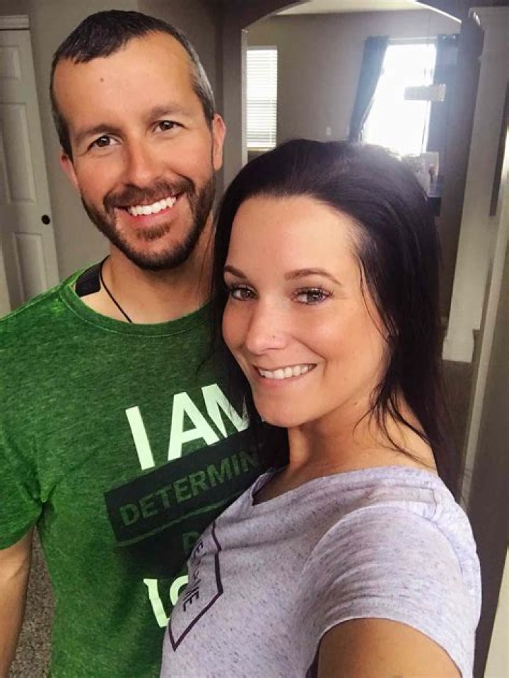 A Timeline Of Chris And Shanann Watts' Marriage |