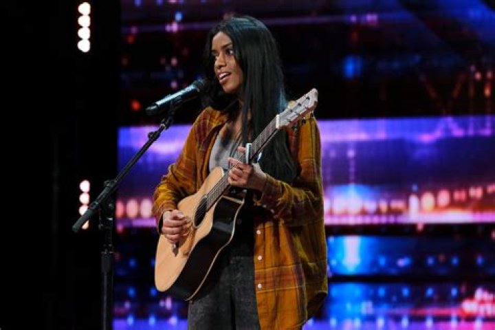AGT 2022 How to Choose Debbii Dawson as Your Wildcard NBC Insider