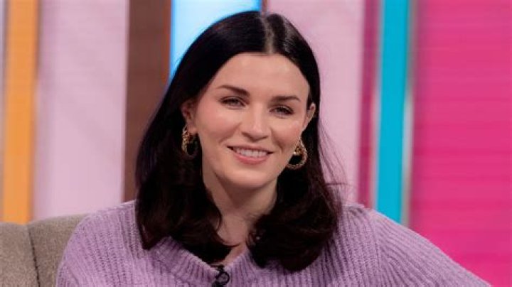 Aisling Bea dating 2023