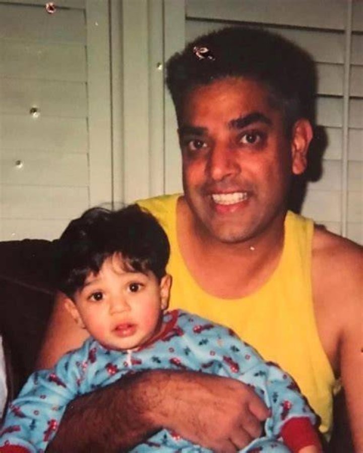Akshay Bhatia Parents Sonny And Renu Bhatia, Origin, Family 1