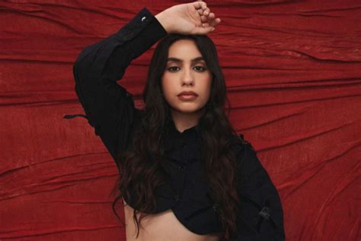 Alessia Cara's Feet