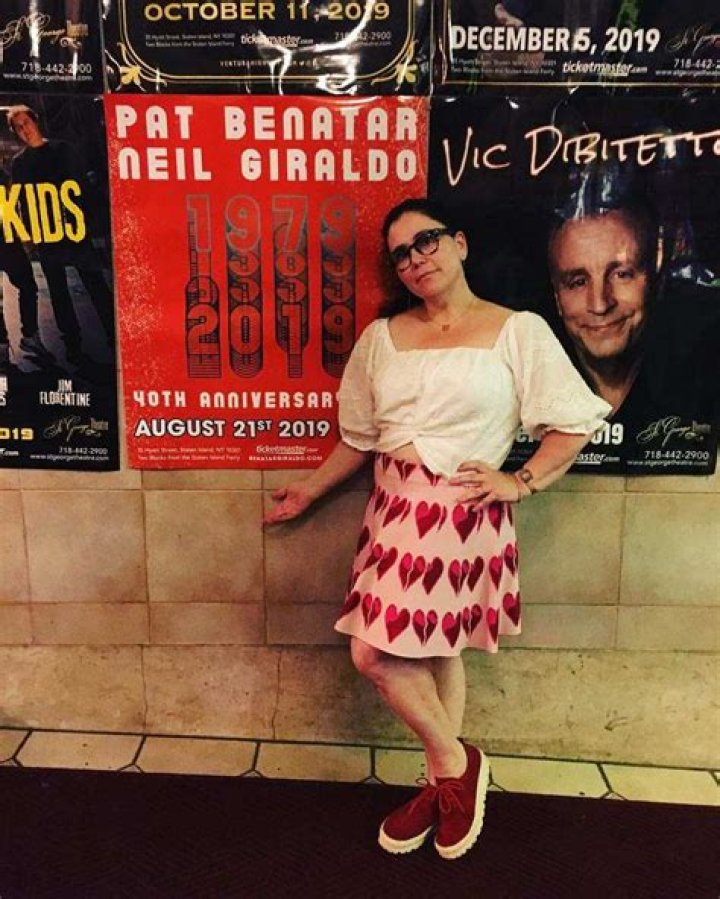 Alex Borstein bio Height, husband, net worth, weight loss Legit.ng