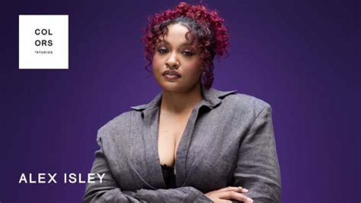 Alex Isley Wonders How Anyone Can 'Feel No Love' SoulBounce