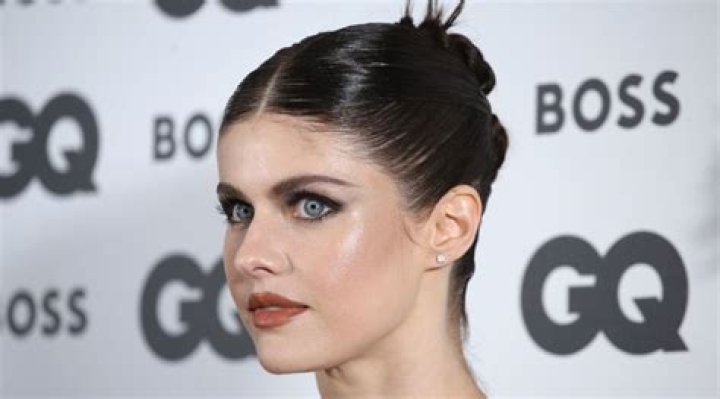 Alexandra Daddario Shares How She and Fianc&eacute; Andrew Form Get Through