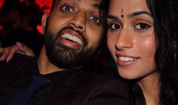 All about is Akaash Singh's wife Jasleen StylesRant