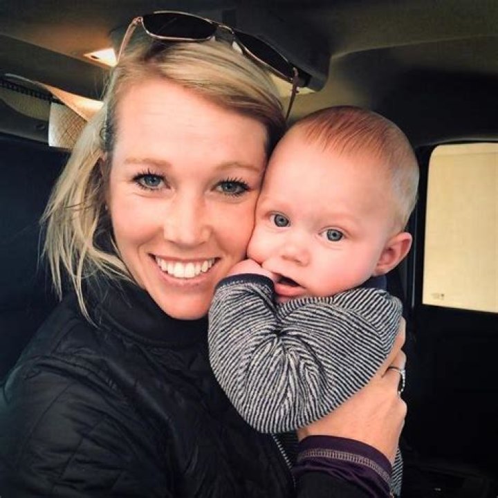 Amberley Snyder Bio, Wiki, Age, Height, Family, Husband, Net Worth and Accident