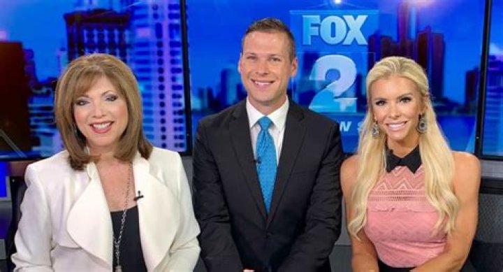 Amy Andrews Fox 2 News, Bio, Wiki, Age, Height, Married, Salary, and Net Worth ·