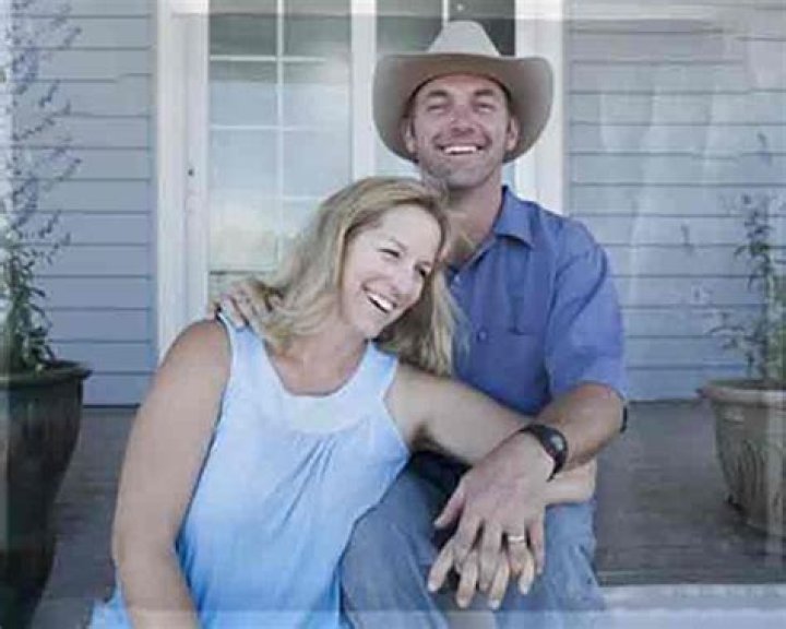 Andy Hillstrand is Married to Wife Sabrina. Know his Net Worth, Age in