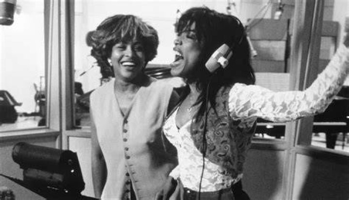 Angela Bassett Young Angela Basset Is Happy About Her Twins African