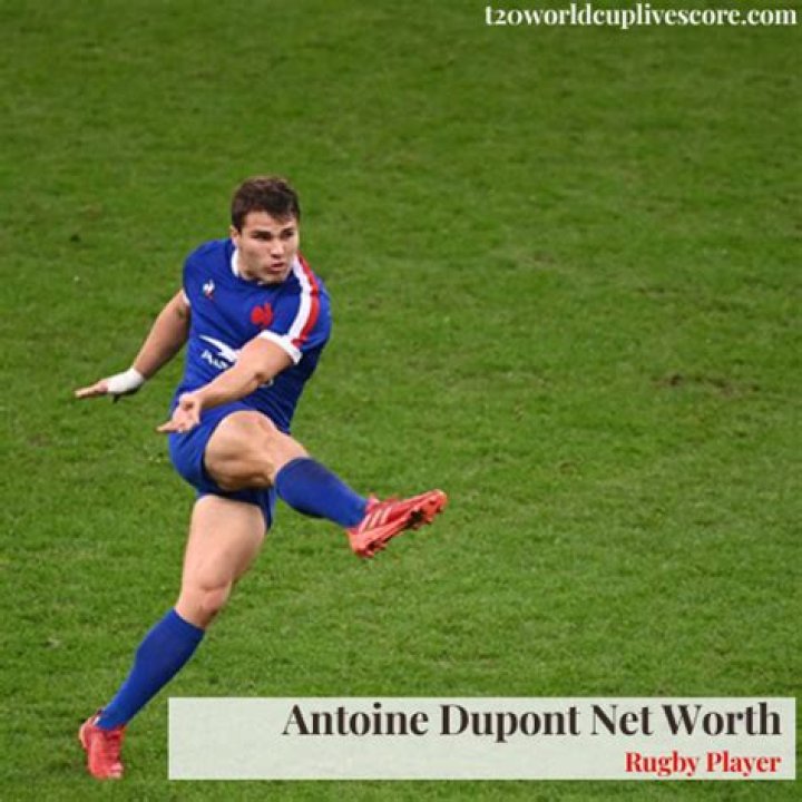 Antoine Dupont Net Worth 2023, Age, Salary, Family, Parents, Wiki and