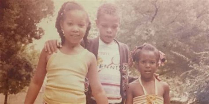 Antonio Pierce Children Meet His Children