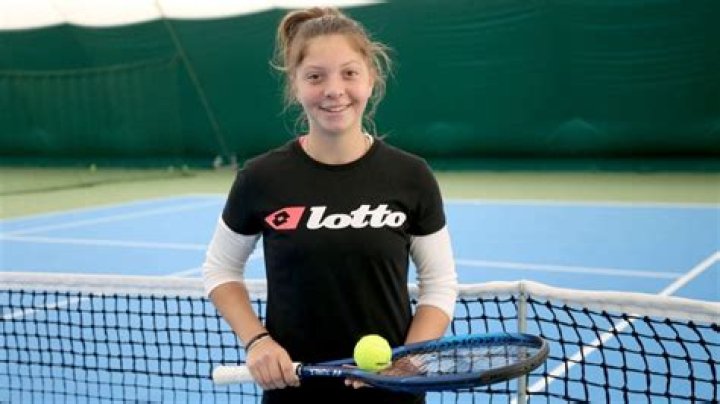 Apple Martin Bio, Net Worth 2023, Age, Parents