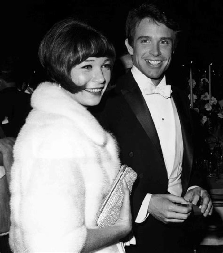 Are Shirley MacLaine And Warren Beatty Related? Unraveling The Sibling Mystery