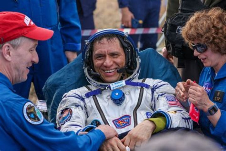 Astronaut Jos&eacute; Hern&aacute;ndez discusses new movie project Morning in