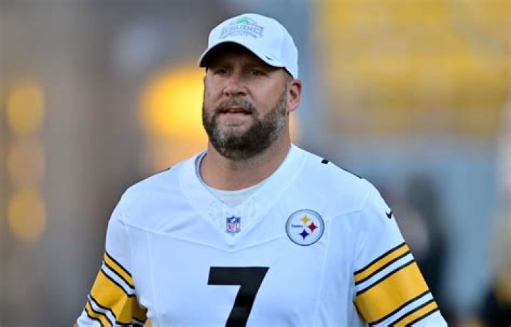 At 36, Ben Roethlisberger is finding new (and old) ways to bridge generational gap with his wide rec