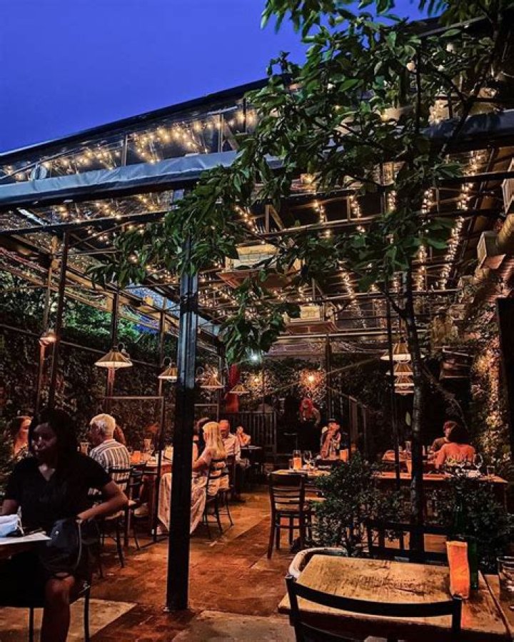 Aurora Ristorante Brooklyn, NYC New york photography, New york life