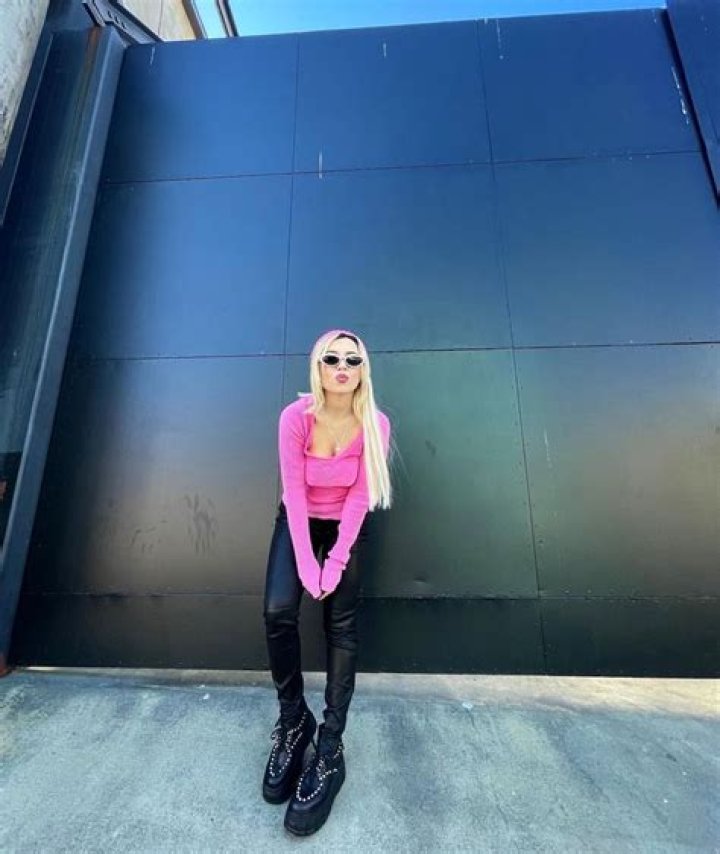 AVA MAX on Twitter Fashion, Adore u, Ava