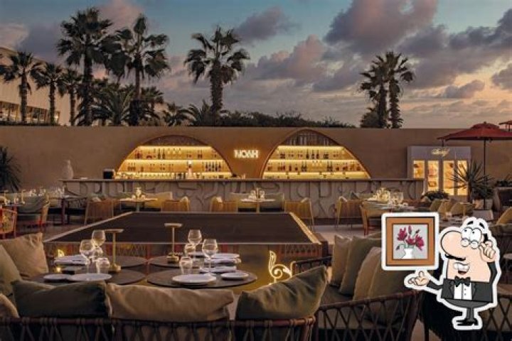 B&aacute;varo Gourmet ! NOAH RESTAURANT & LOUNGE