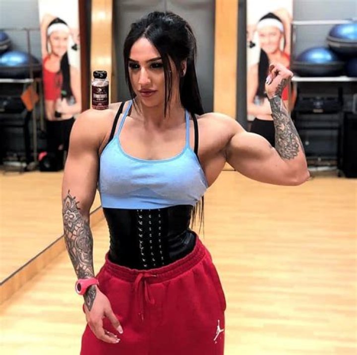 Bakhar Nabieva Bio, Age, Height, Wiki Models Biography