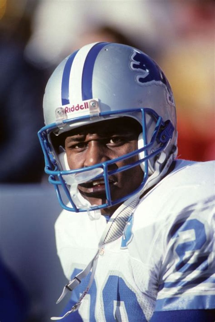 Barry Sanders' father William dies from cancer
