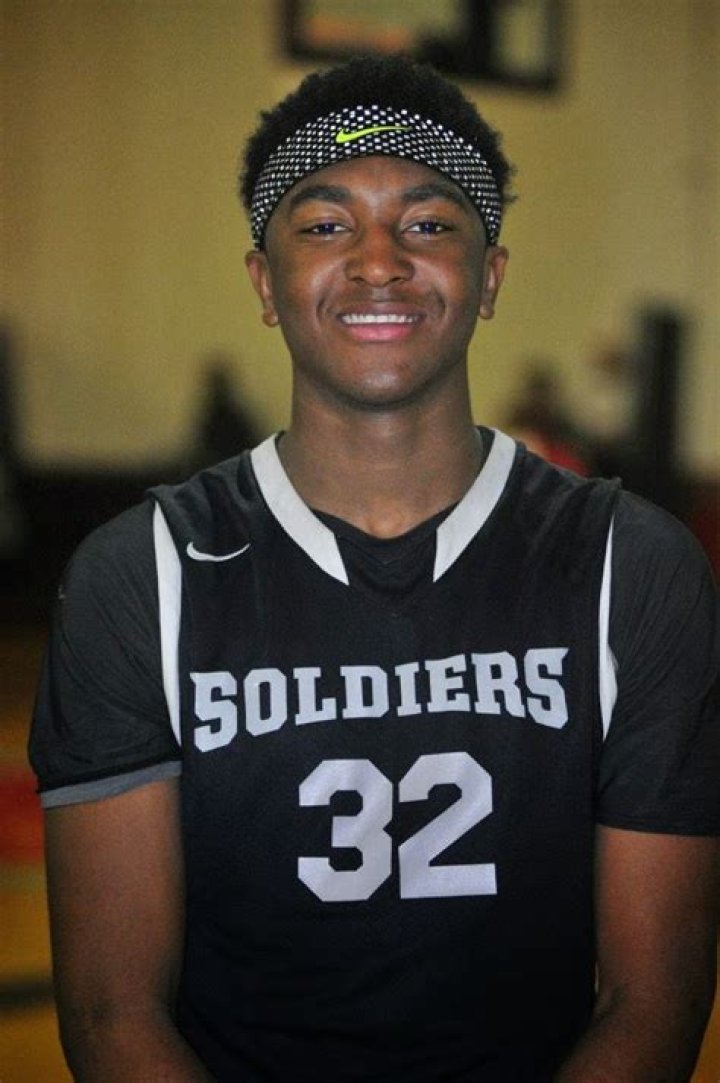 BASKETBALL SPOTLIGHT NEWS Kyree Walking On Air!