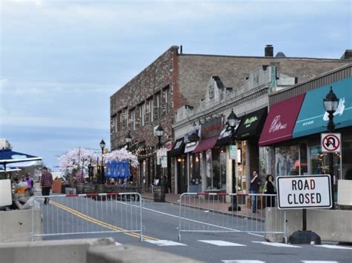 Beloved Allston Bar Deep Ellum Reopens In Waltham Waltham, MA Patch