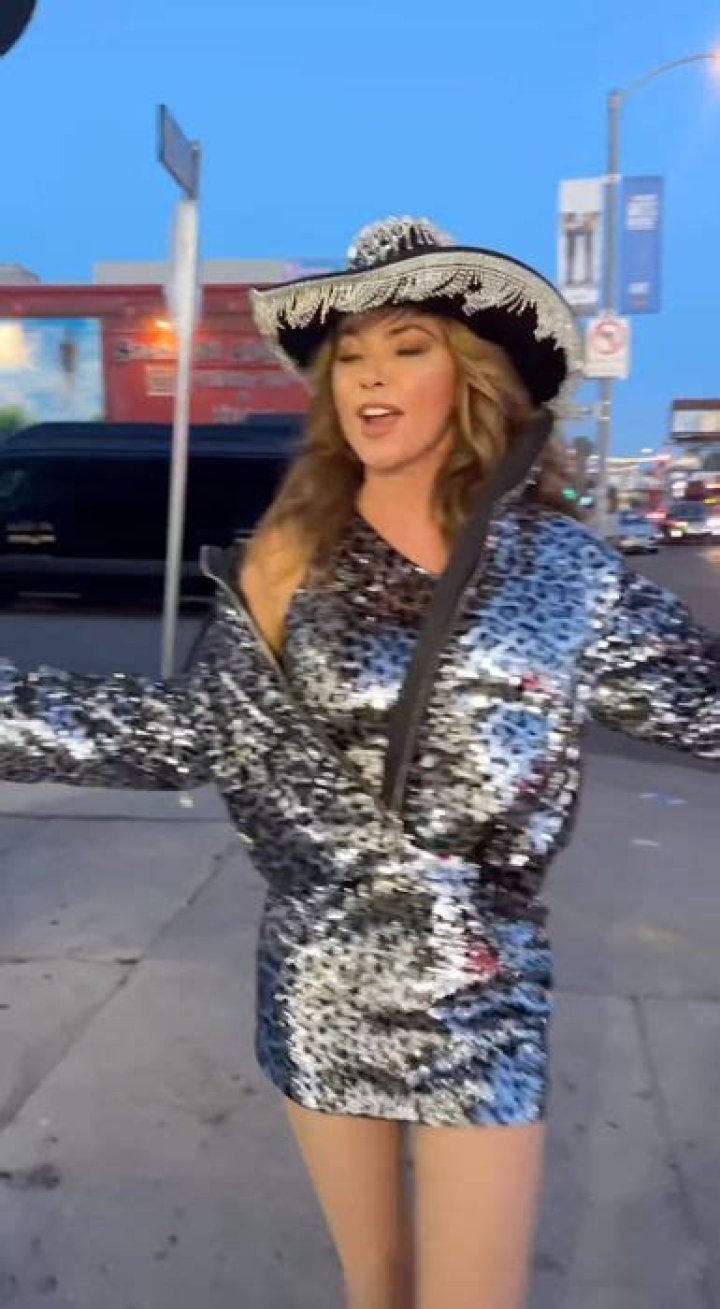 Beyoncé stuns in a girl boss look unlike anything we've seen before