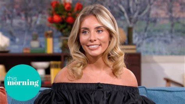 Bonnie Aarons – Biography, Age, Married, Husband, Family
