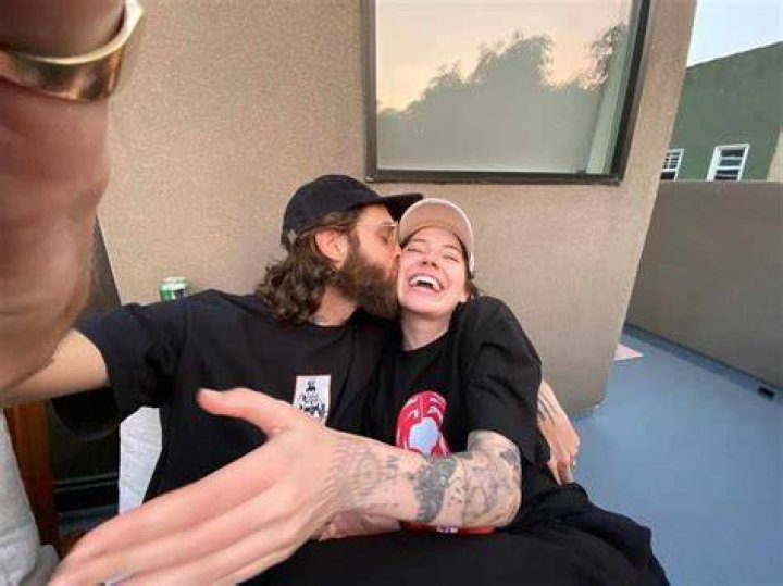 Briggs Husband Name, Wikipedia, Net Worth, Biography, Age