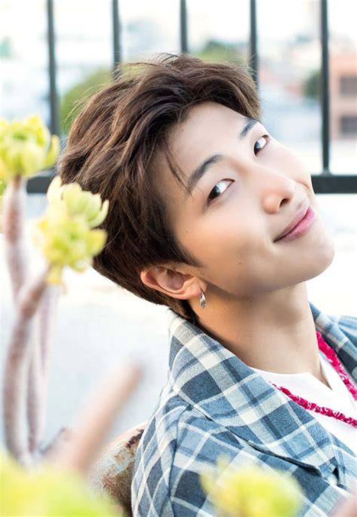 BTS reactivates Bangtan Instagram account with pre-debut and baby pictures of RM and Army is over th |
