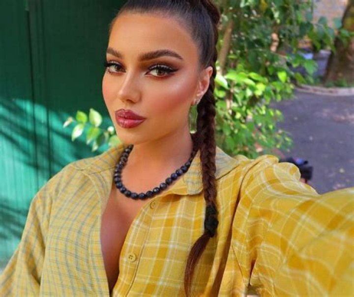 Call Me Karizma Height, Weight, Net Worth, Age, Birthday, Wikipedia, Who, Instagram, Biography |