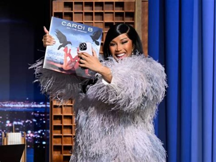 Cardi B&rsquo;s Secret to Shiny Hair Is Found in the Produce Aisle Teen Vogue