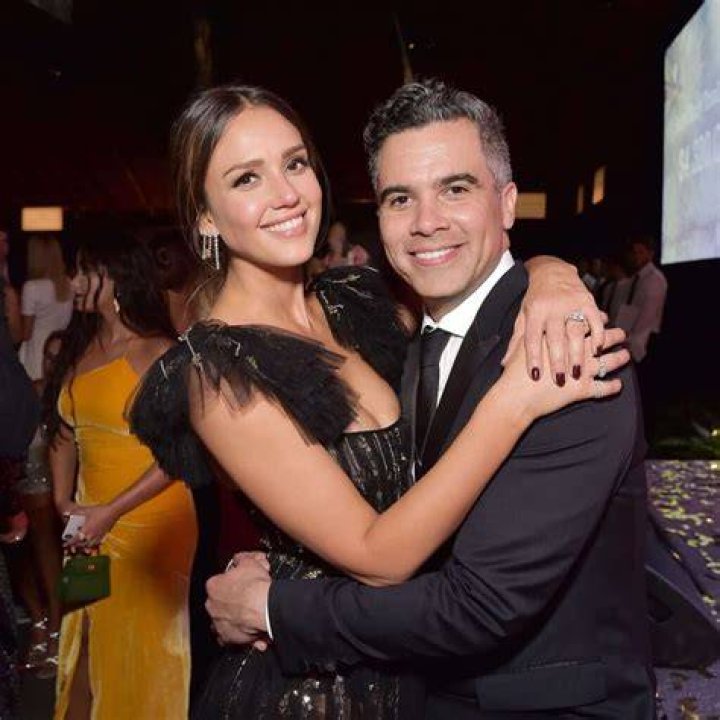 Cash Warren biography, father, net worth, siblings, family KFN