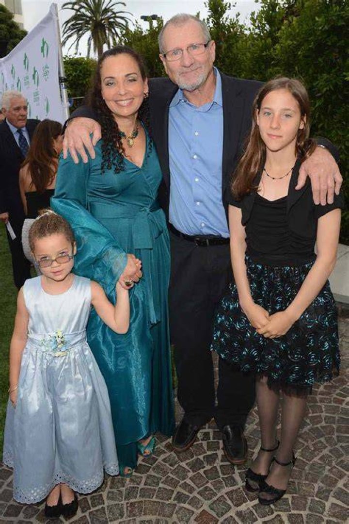 Catherine Rusoff, Ed O'Neil
