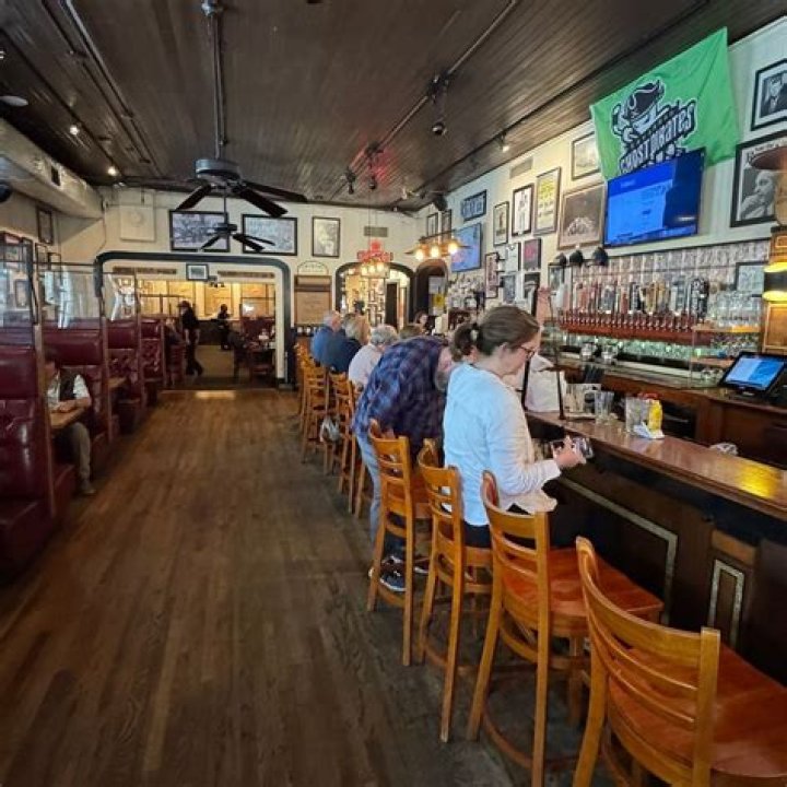 Chive Sea Bar & Lounge serves up great food in Savannah, GA. Eat It
