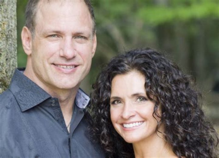 Chris Spielman Wife Carrie Yocom And Their Kids