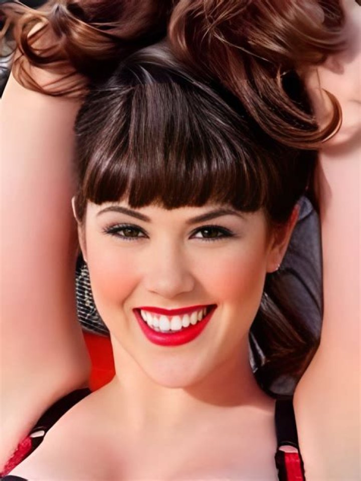 Claire Sinclair Claire Sinclair