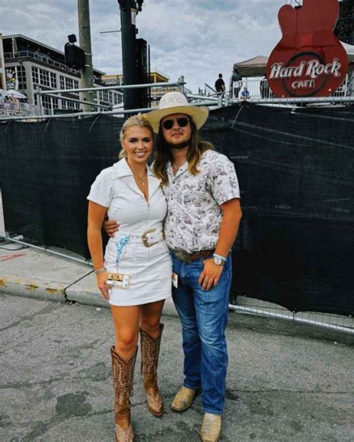 Colin Stough Girlfriend Emma M Lon Age And Instagram |