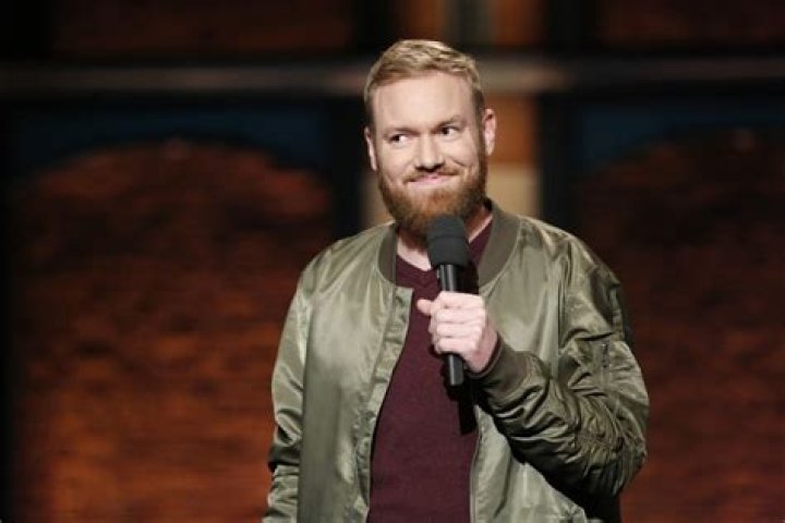 Comedian Kenny DeForest dies in NYC bike accident at 37