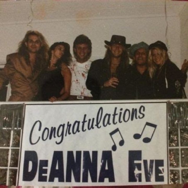 Deanna Eve Lindstrom Official Site for Woman Crush Wednesday WCW