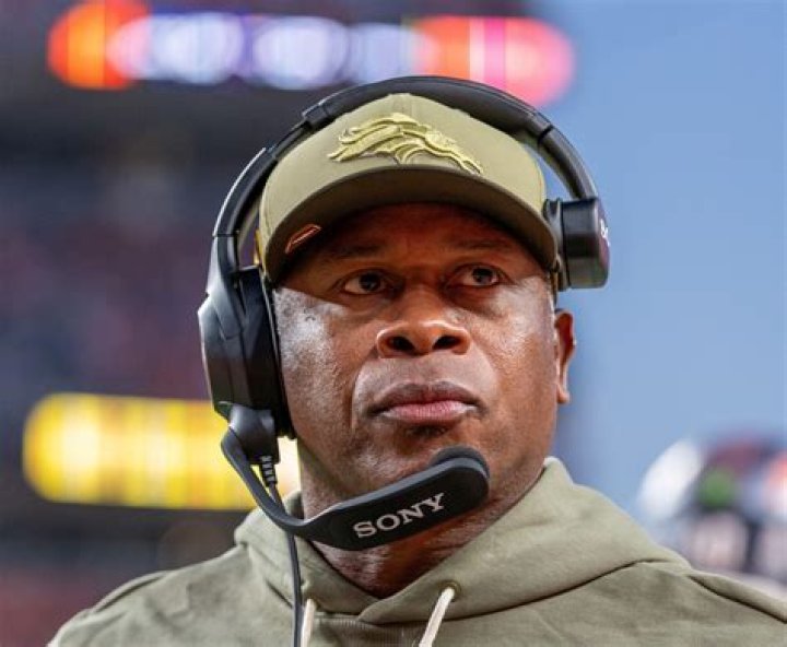 Defensive Coordinator, Raccoon-cooper