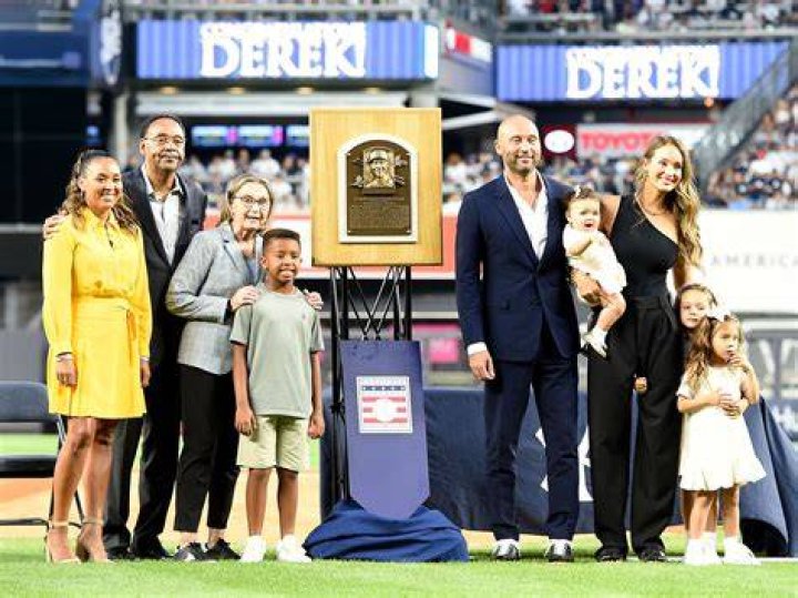 DEREK JETER and Family PICTURES PHOTOS and IMAGES NY Yankees