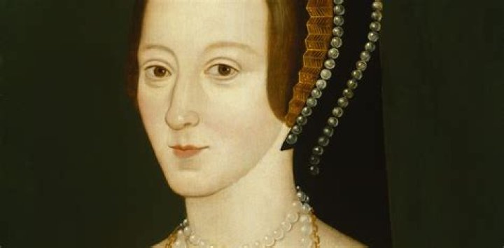 Did Anne Boleyn really try to speak after being beheaded?