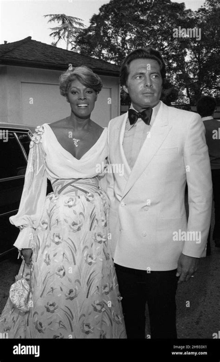Dionne Warwick und Gianni Russo sahen am 17. Juni 1981, wie sie zu