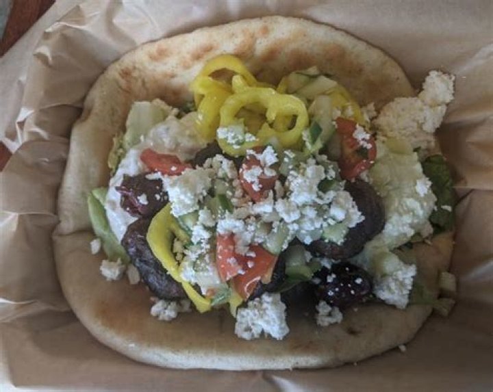 Discerning Diner Olive Oil Grille offers fresh, healthy food in Camp