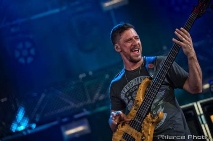 DMB Bassist Stefan Lessard Responds to the &ldquo;Stick to Music&rdquo; Crowd