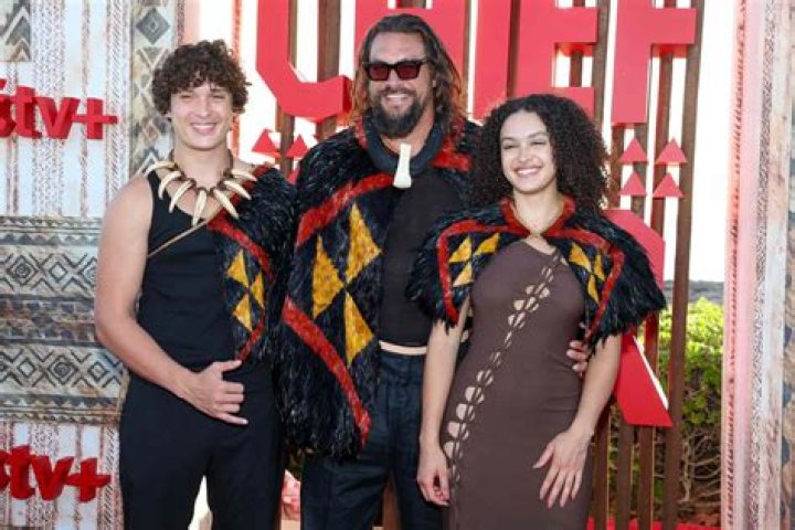 Does Jason Momoa Have Any Siblings Info