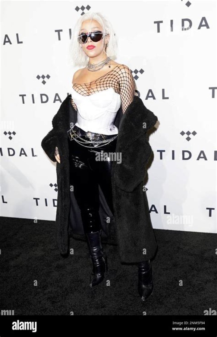 Doja Cat Tests Positive For COVID19 After Downplaying Virus 94.5 The